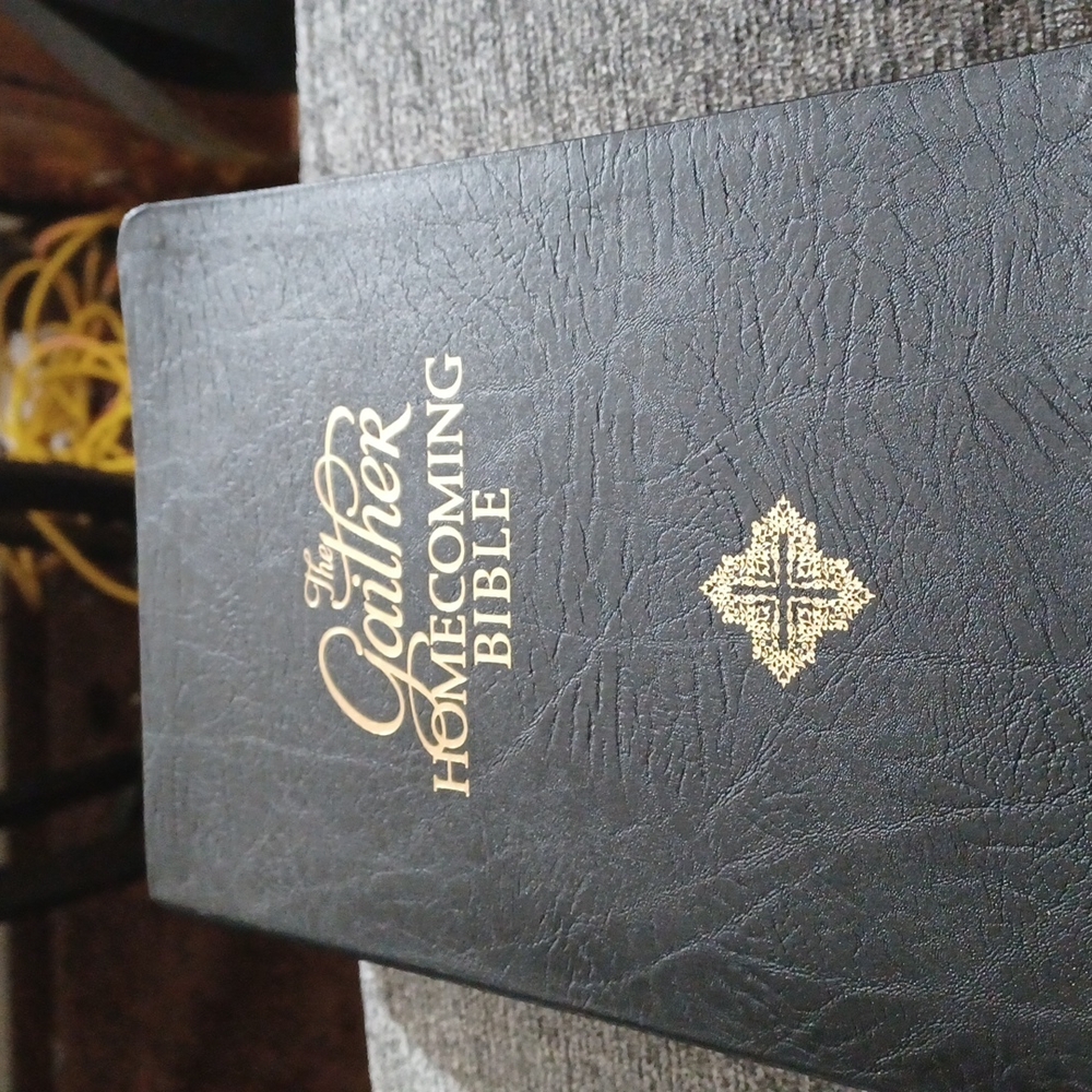 The Bill and Gloria Gaither "The Gaither" Homecoming Bible